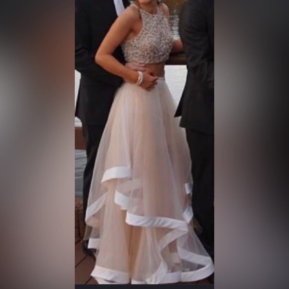 Glama by Terani Couture Two Piece Prom Dress size 0